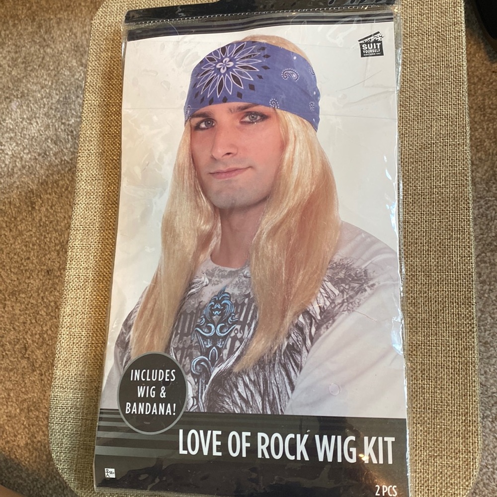 Love of Rock Blonde Rocker Wig Kit